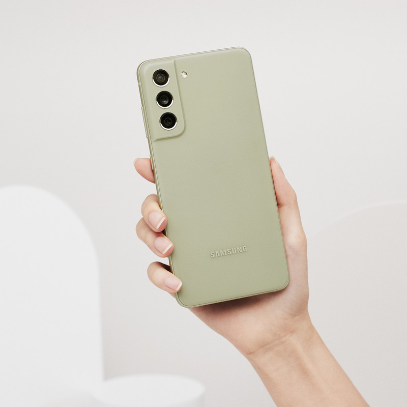 گوشی موبایل سامسونگ مدل Galaxy S21 FE 5G دو سیم‌ کارت ظرفیت 128 گیگابایت و رم 8 گیگابایت - ویتنام